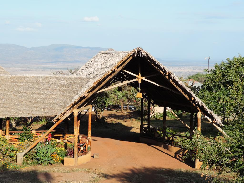 African Sunrise Lodge And Campsite Mto wa Mbu Exterior photo