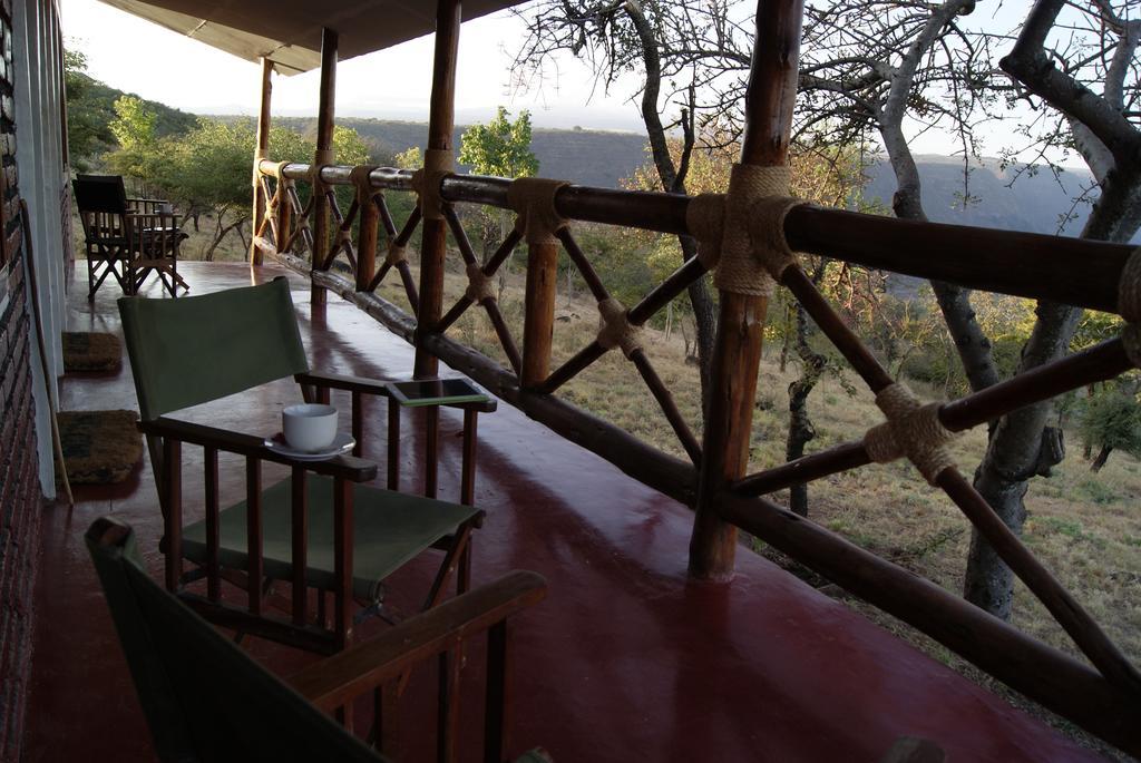 African Sunrise Lodge And Campsite Mto wa Mbu Exterior photo